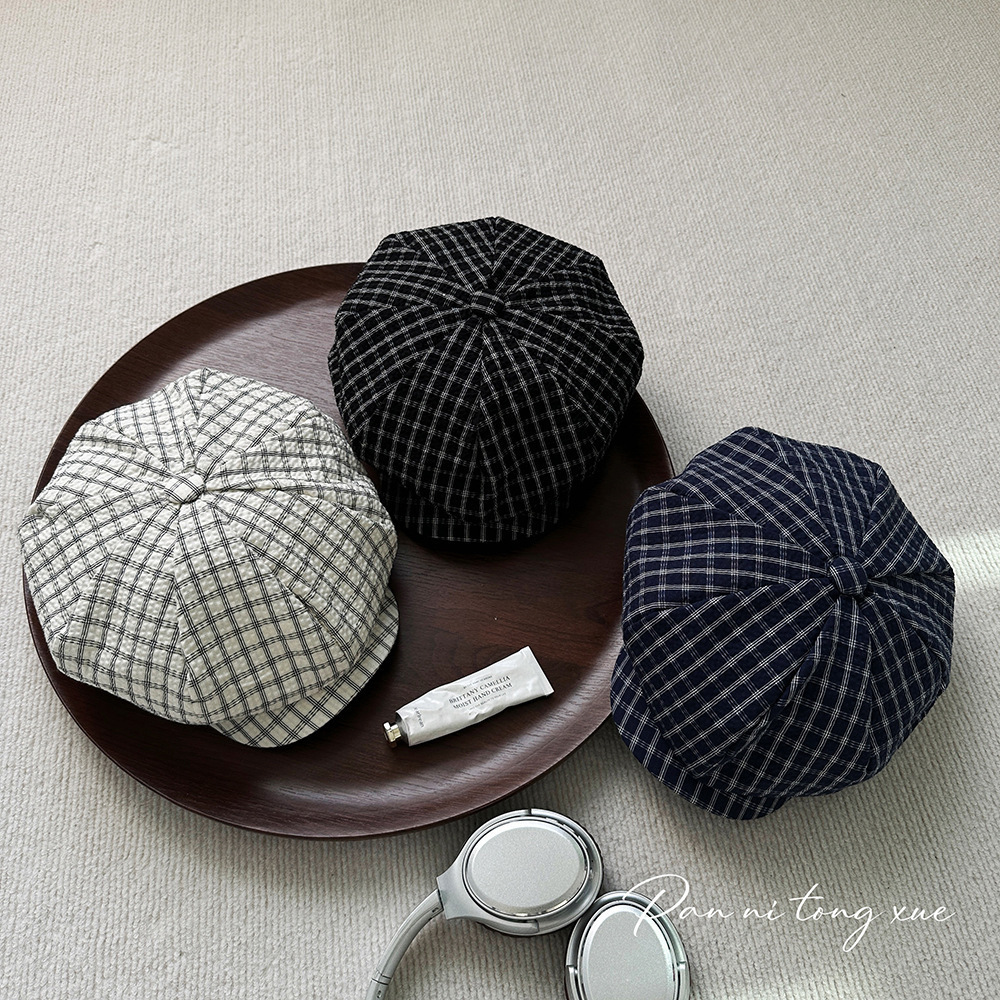 Japanese and Korean checkered octagonal hat for women, casual retro fashion versatile beret, fishing spring and autumn summer artistic painter hat
