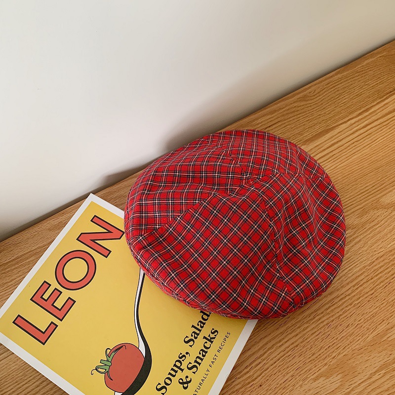 Hat Women's Japanese Retro Checkered Beret Summer Thin Breathable Painter's Hat Versatile Soft Girl Cute Octagonal Hat Hat Women's Japanese Retro Checkered Beret Summer Thin Breathable Painter's Hat Versatile Soft Girl Cute Octagonal Hat