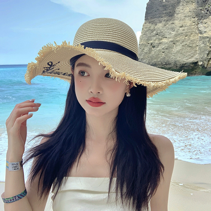 Versatile UV resistant large brim sun hat for women's spring and summer new style sun shading woven straw hat for vacation and travel sun protection hat