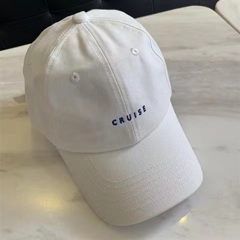Korean version versatile letter embroidered baseball cap for young couples, student duckbill cap, Japanese style small fresh sun hat for children