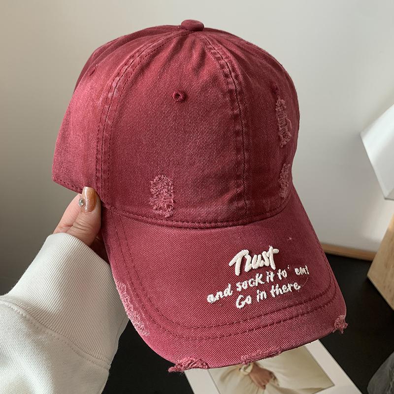 Retro washed letter baseball cap for women, trendy hip-hop, versatile, soft top curved brim baseball cap, spring/summer new style hat