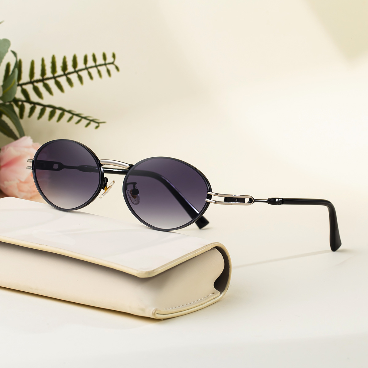 Fashion oval sunglasses, sunscreen sunglasses for women, 2025 new European and American personalized outdoor cross-border glasses, sunglasses