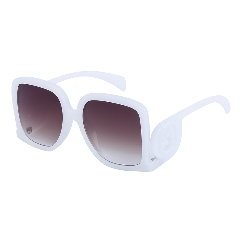 European and American fashion large frame sunglasses for women with a sense of luxury, INS style sunglasses, sunscreen, sunglasses, square sunglasses European and American fashion large frame sunglasses for women with a sense of luxury, INS style sunglasses, sunscreen, sunglasses, square sunglasses