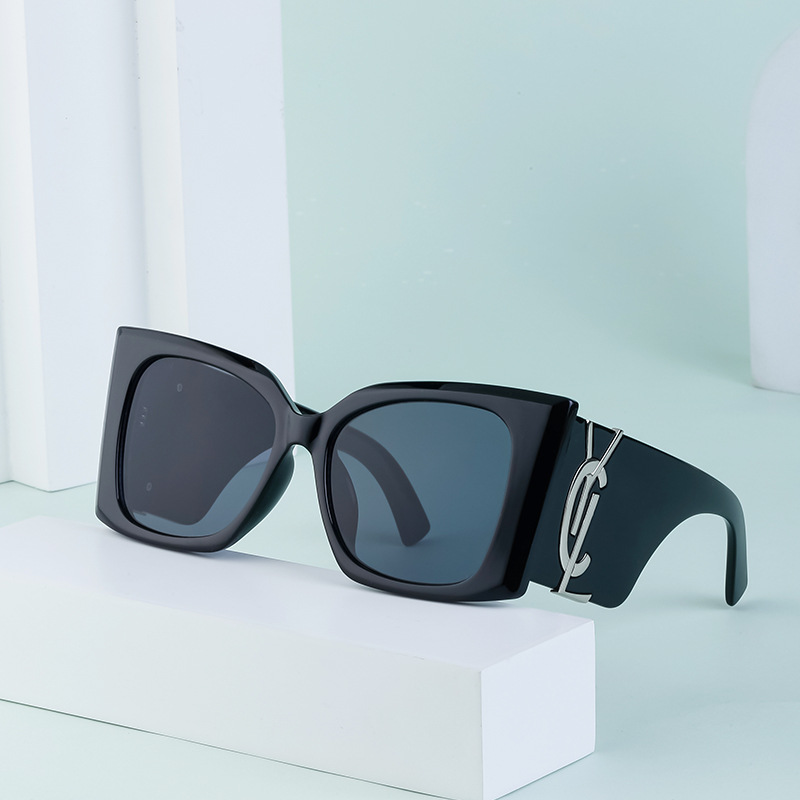 Yang Shulin's same style cat eye sunglasses, women's fashion large frame sunglasses, high-end brand sunglasses, sunscreen glasses glasses, glasses Yang Shulin's same style cat eye sunglasses, women's fashion large frame sunglasses, high-end brand sunglasses, sunscreen glasses glasses, glasses