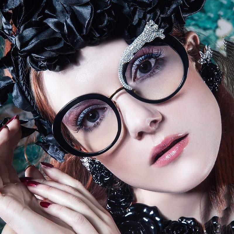 2025 new anti blue light glasses for women, leopard head with diamond studded European and American round frame sunglasses, trendy large frame sunglasses, high-end feel