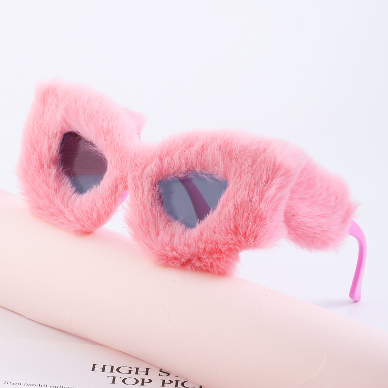Ruffian children same style plush winter sunglasses for women fashion cat eye sunglasses for women Europe and America cross-border Tiktok sunglasses Ruffian children same style plush winter sunglasses for women fashion cat eye sunglasses for women Europe and America cross-border Tiktok sunglasses
