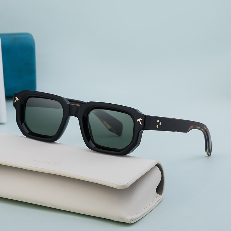 New European and American Fashion Box Sunglasses for Men, Personalized Minimalist Sunglasses for Men, Black Frame Sunglasses for Cross border Use