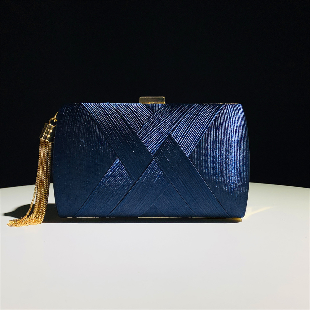 Factory Direct Hengmei Cross border Handheld Banquet Bag Silk Fashion Tassel Dress Bridal Evening Dress Bag One Piece dropshipping Factory Direct Hengmei Cross border Handheld Banquet Bag Silk Fashion Tassel Dress Bridal Evening Dress Bag One Piece dropshipping