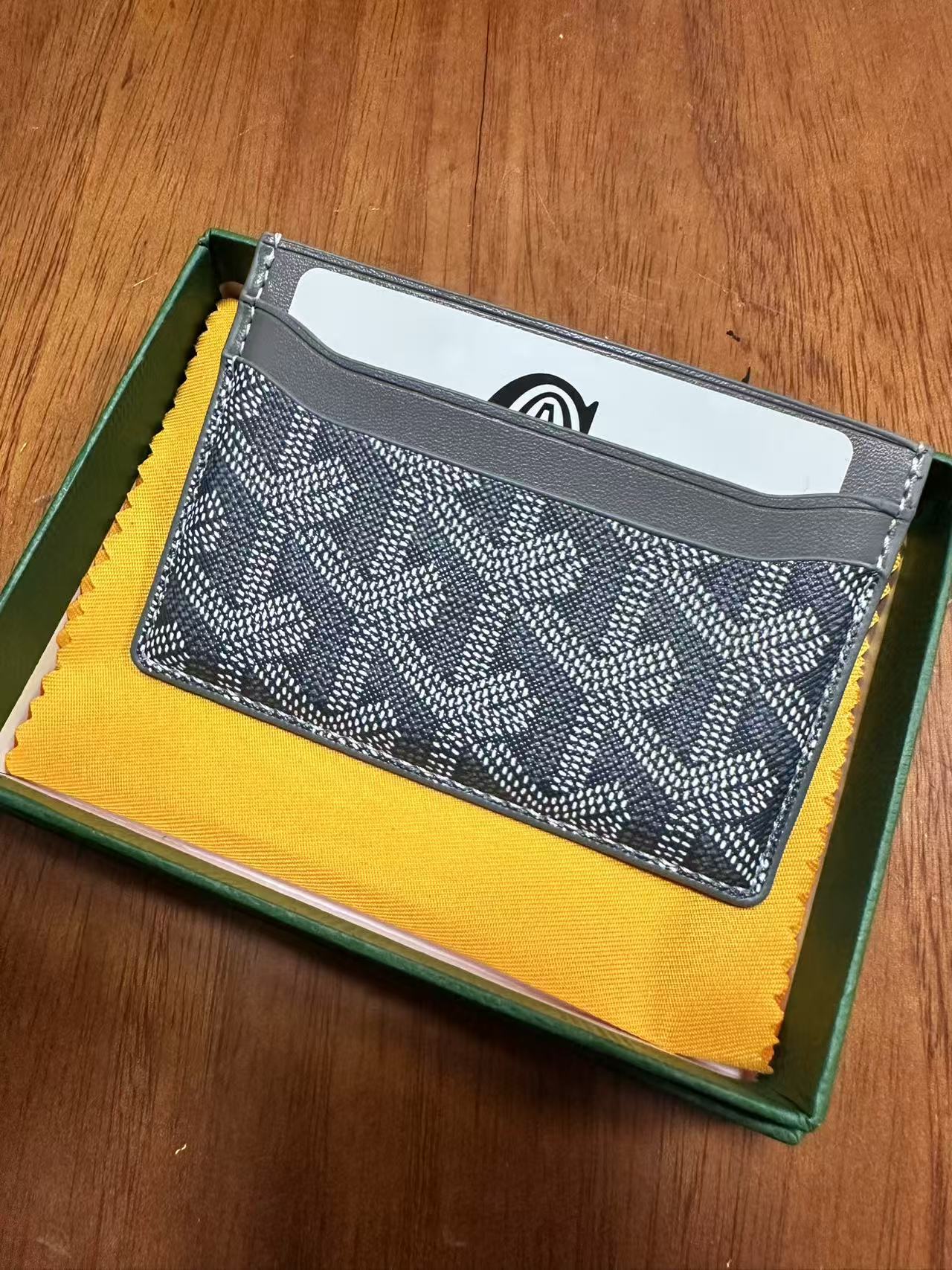 Goyard card bag, ultra-thin men's classic real pickup cover, women's storage card clip, universal card bag Goyard card bag, ultra-thin men's classic real pickup cover, women's storage card clip, universal card bag