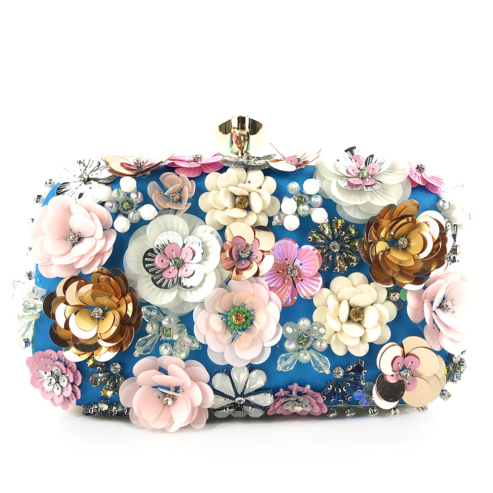Hengmei Chaozhou manufacturer provides fashionable banquet bags, handmade flower bead bags for women, banquet wedding party bags Hengmei Chaozhou manufacturer provides fashionable banquet bags, handmade flower bead bags for women, banquet wedding party bags