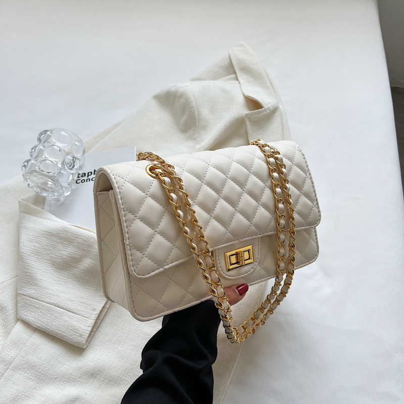 Cross border premium texture diamond grid temperament crossbody bag, women's new autumn and winter chain armpit bag, versatile single shoulder women's bag Cross border premium texture diamond grid temperament crossbody bag, women's new autumn and winter chain armpit bag, versatile single shoulder women's bag