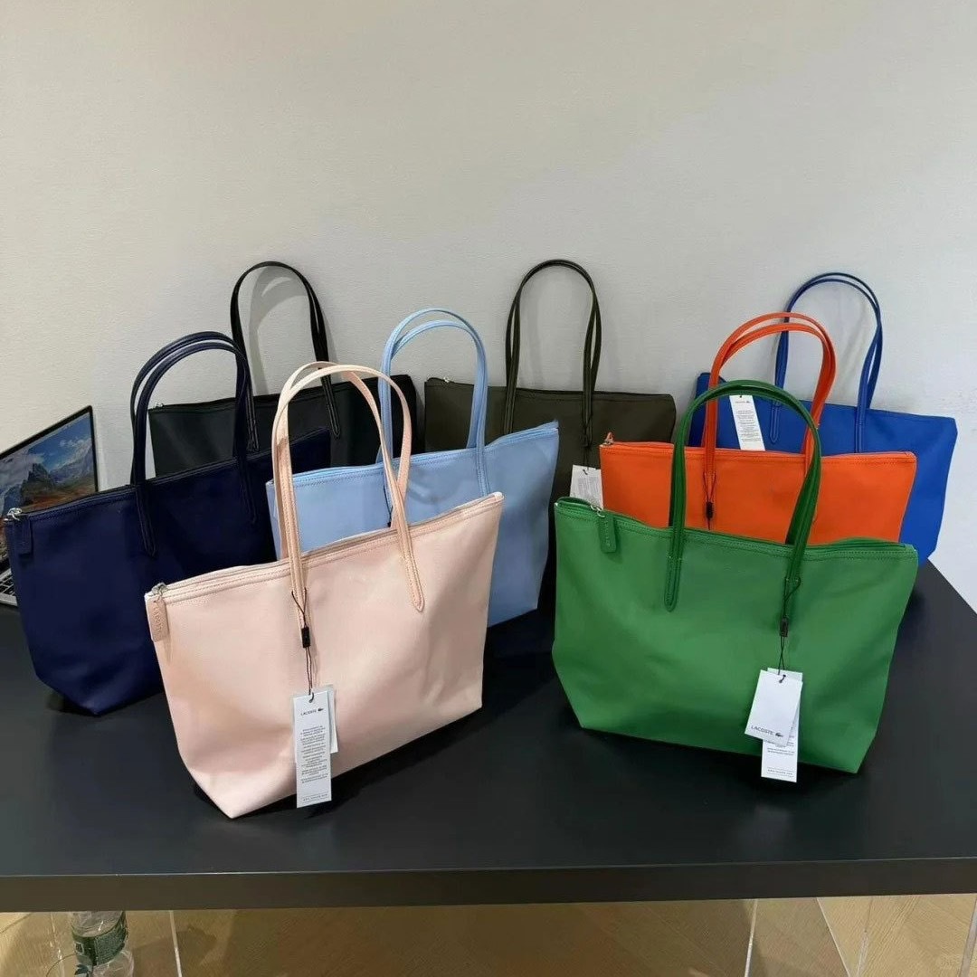 French Crocodile Fashion Tote Bag Large Single Shoulder Women's Bag Large Capacity Handbag Horizontal Solid Color Commuter Women's Bag French Crocodile Fashion Tote Bag Large Single Shoulder Women's Bag Large Capacity Handbag Horizontal Solid Color Commuter Women's Bag