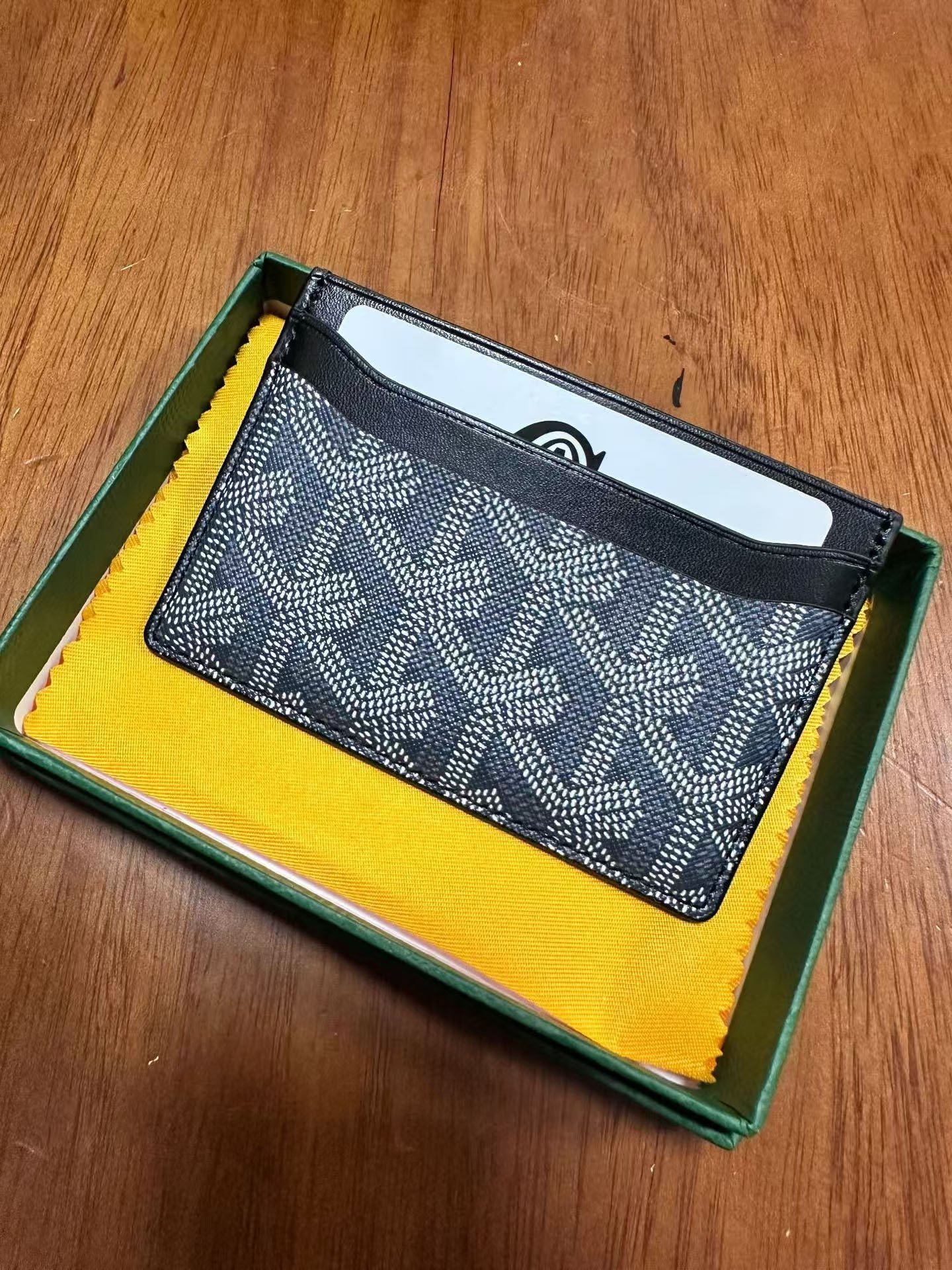 Goyard card bag, ultra-thin men's classic real pickup cover, women's storage card clip, universal card bag Goyard card bag, ultra-thin men's classic real pickup cover, women's storage card clip, universal card bag