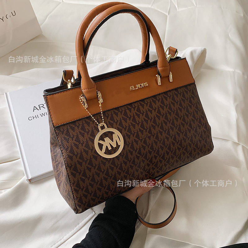 2025 New Bag Women's Bag Korean Edition Trendy Fashion European and American Ins Single Shoulder Handheld Crossbody Foreign Trade Cross border Women's Bag 2025 New Bag Women's Bag Korean Edition Trendy Fashion European and American Ins Single Shoulder Handheld Crossbody Foreign Trade Cross border Women's Bag