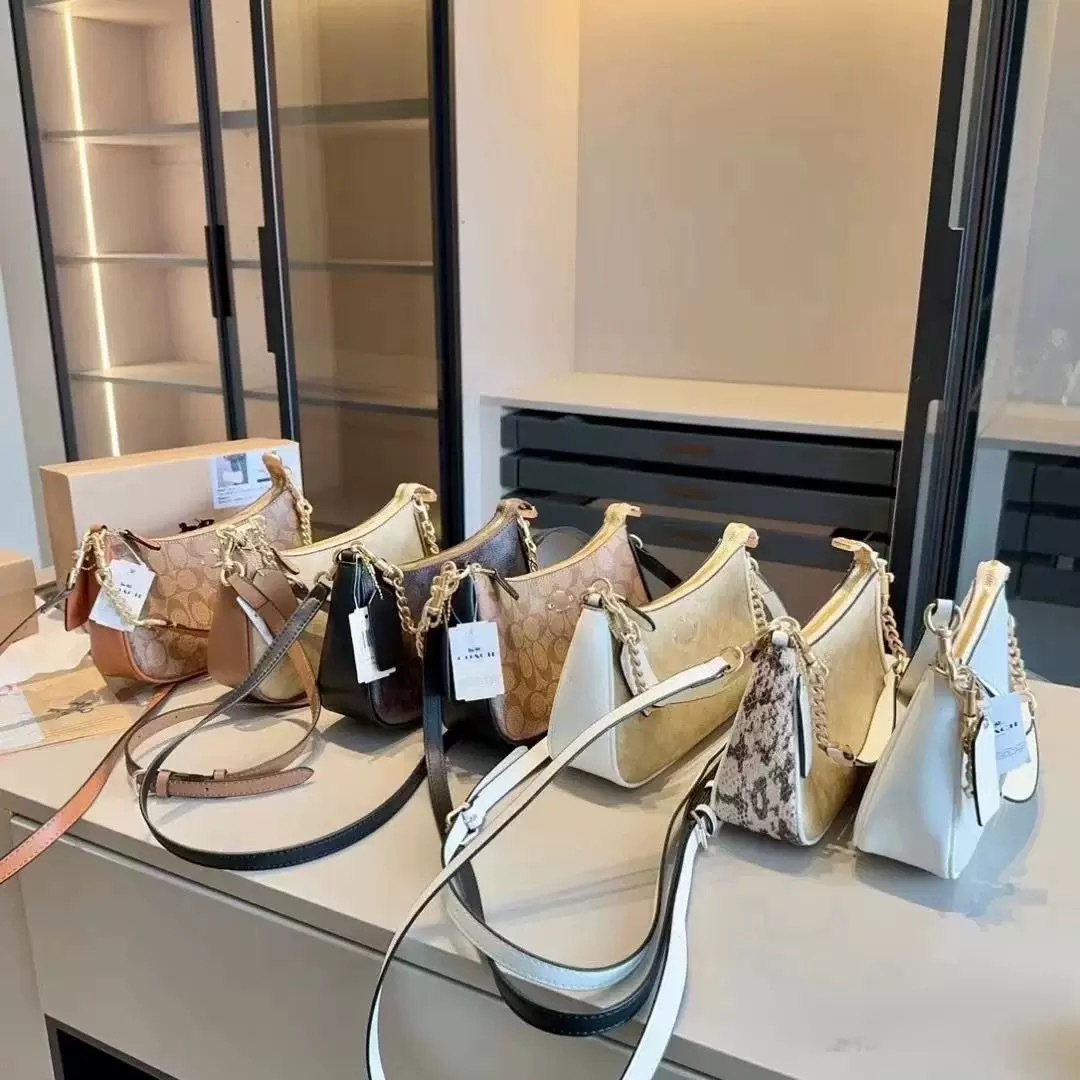 Koujia's new bag Teri24 small bag, vintage flower single shoulder armpit bag, chain bar mahjong bag, crossbody commuting women's bag Koujia's new bag Teri24 small bag, vintage flower single shoulder armpit bag, chain bar mahjong bag, crossbody commuting women's bag