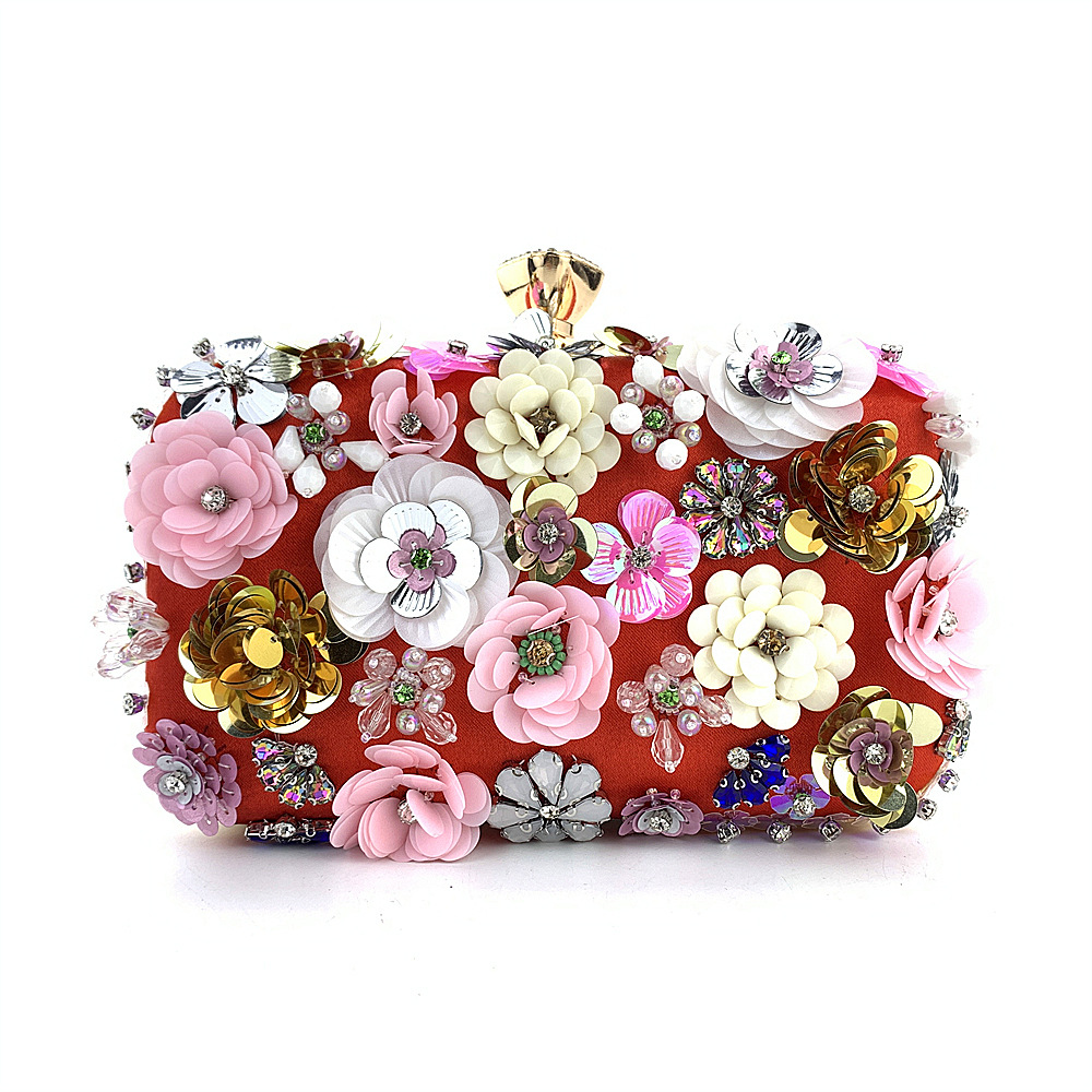 Hengmei Chaozhou manufacturer provides fashionable banquet bags, handmade flower bead bags for women, banquet wedding party bags Hengmei Chaozhou manufacturer provides fashionable banquet bags, handmade flower bead bags for women, banquet wedding party bags