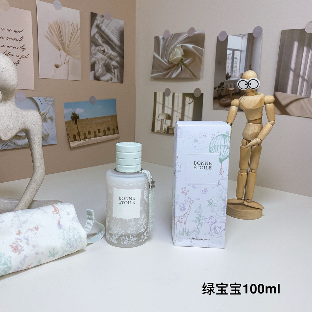 Vietnam perfume Dress Pink Baby Girl eau de toilette 100ml Green Baby Girl Wholesale Vietnam perfume Dress Pink Baby Girl eau de toilette 100ml Green Baby Girl Wholesale