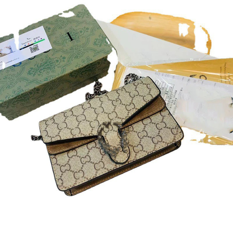 Cross border denim vintage wine god mini letter chain small square bag, single shoulder crossbody bag, gift box wholesale Cross border denim vintage wine god mini letter chain small square bag, single shoulder crossbody bag, gift box wholesale