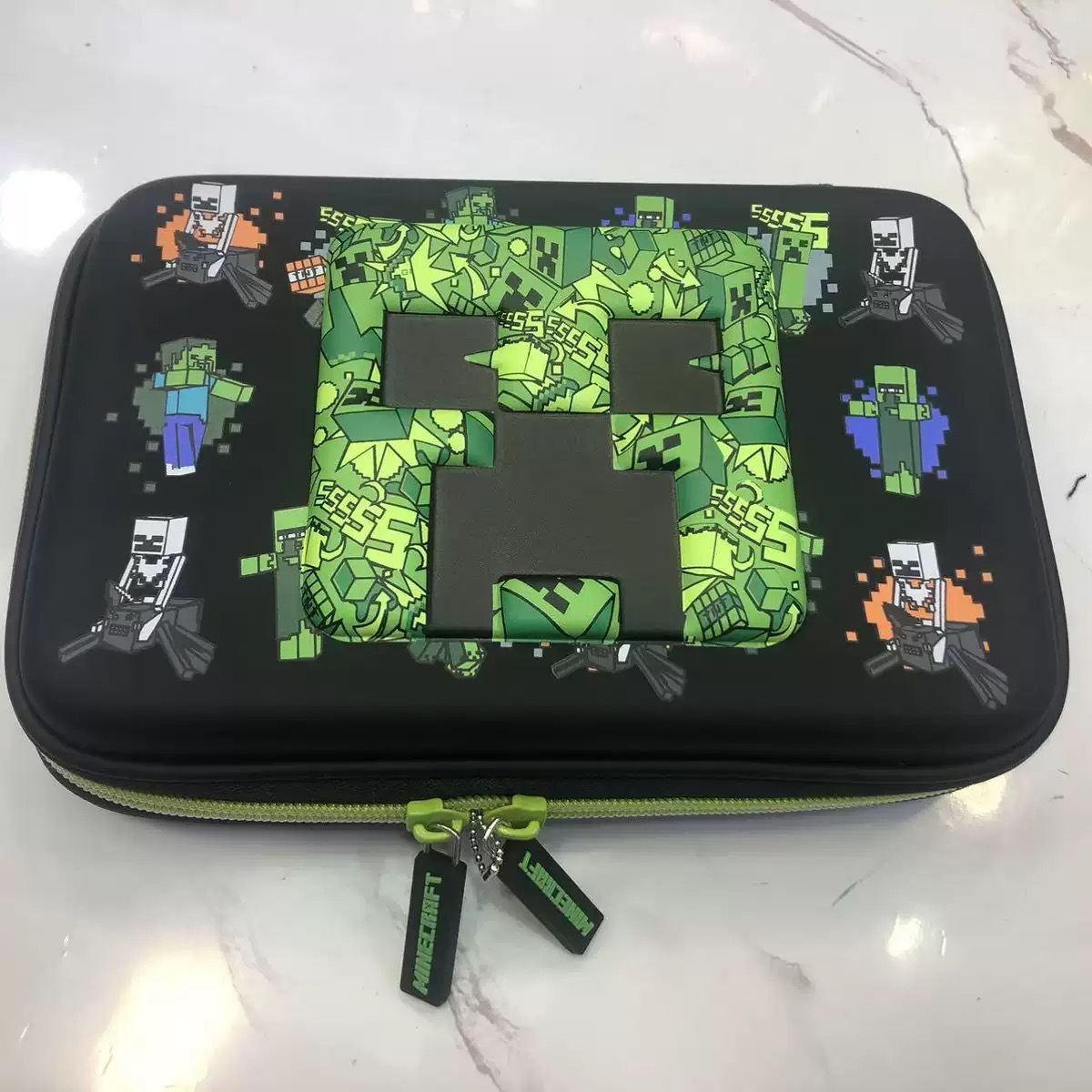 Australian Smiggle backpack for elementary school students, My World, large capacity cartoon lightweight backpack for boys and girls Australian Smiggle backpack for elementary school students, My World, large capacity cartoon lightweight backpack for boys and girls