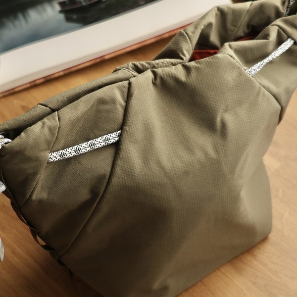 Micro single camera backpack with drawstring storage bag, foldable strap inner bag, Sony Fujifilm Leica universal camera bag