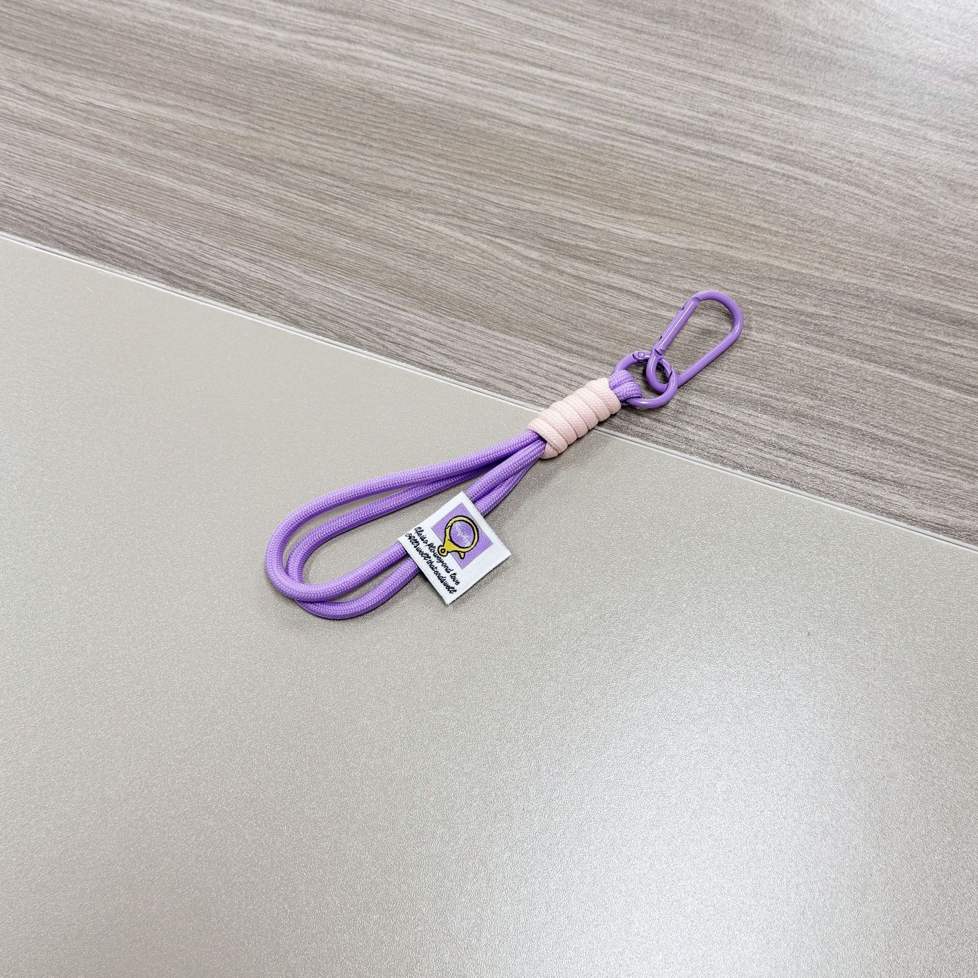 New striped shell makeup bag, portable toiletry storage bag, small toiletry bag, travel large capacity bag for going out New striped shell makeup bag, portable toiletry storage bag, small toiletry bag, travel large capacity bag for going out