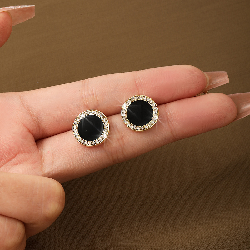 Hot selling women's earrings with light luxury and high-end feeling, star shaped heart, square clover, diamond studded earrings, trade and wholesale Hot selling women's earrings with light luxury and high-end feeling, star shaped heart, square clover, diamond studded earrings, trade and wholesale