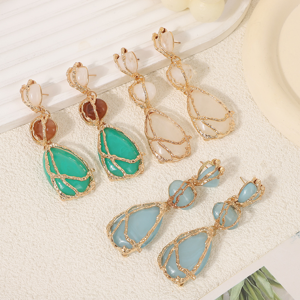 2024ZA exaggerated European and American cross-border personalized acrylic pendant earrings long geometric splicing resin earrings 2024ZA exaggerated European and American cross-border personalized acrylic pendant earrings long geometric splicing resin earrings