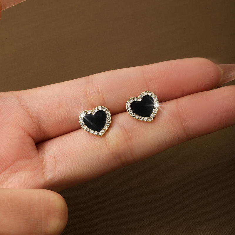 Hot selling women's earrings with light luxury and high-end feeling, star shaped heart, square clover, diamond studded earrings, trade and wholesale Hot selling women's earrings with light luxury and high-end feeling, star shaped heart, square clover, diamond studded earrings, trade and wholesale