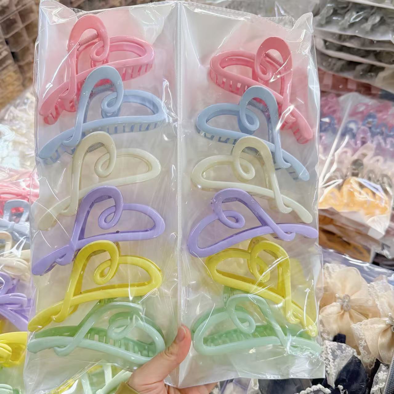 New 2026 shark clip for spring and summer, new colors, high-end feeling, large size, back of the head hair clip, hair tie, colorful hair clip