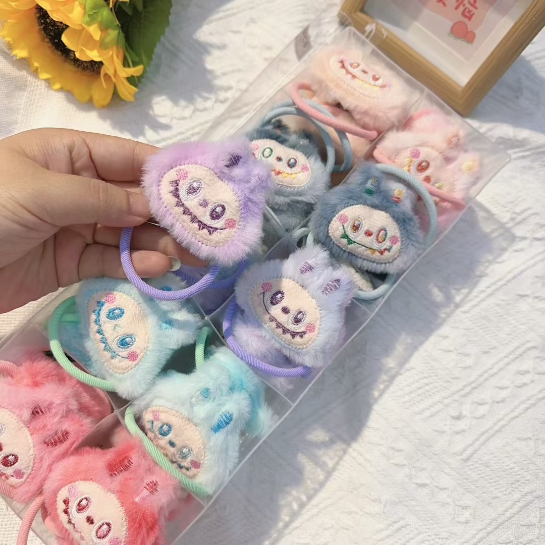 Plush doll hair clip, Sanrio duckbill clip, cute cartoon Kuromi hair clip, female side bangs, broken hair clip Plush doll hair clip, Sanrio duckbill clip, cute cartoon Kuromi hair clip, female side bangs, broken hair clip