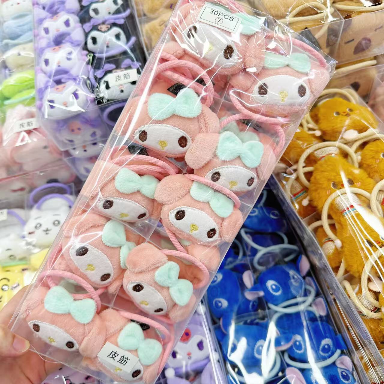 Plush doll hair clip, Sanrio duckbill clip, cute cartoon Kuromi hair clip, female side bangs, broken hair clip Plush doll hair clip, Sanrio duckbill clip, cute cartoon Kuromi hair clip, female side bangs, broken hair clip