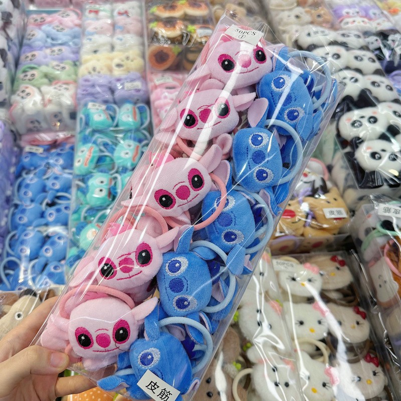 Plush doll hair clip, Sanrio duckbill clip, cute cartoon Kuromi hair clip, female side bangs, broken hair clip Plush doll hair clip, Sanrio duckbill clip, cute cartoon Kuromi hair clip, female side bangs, broken hair clip