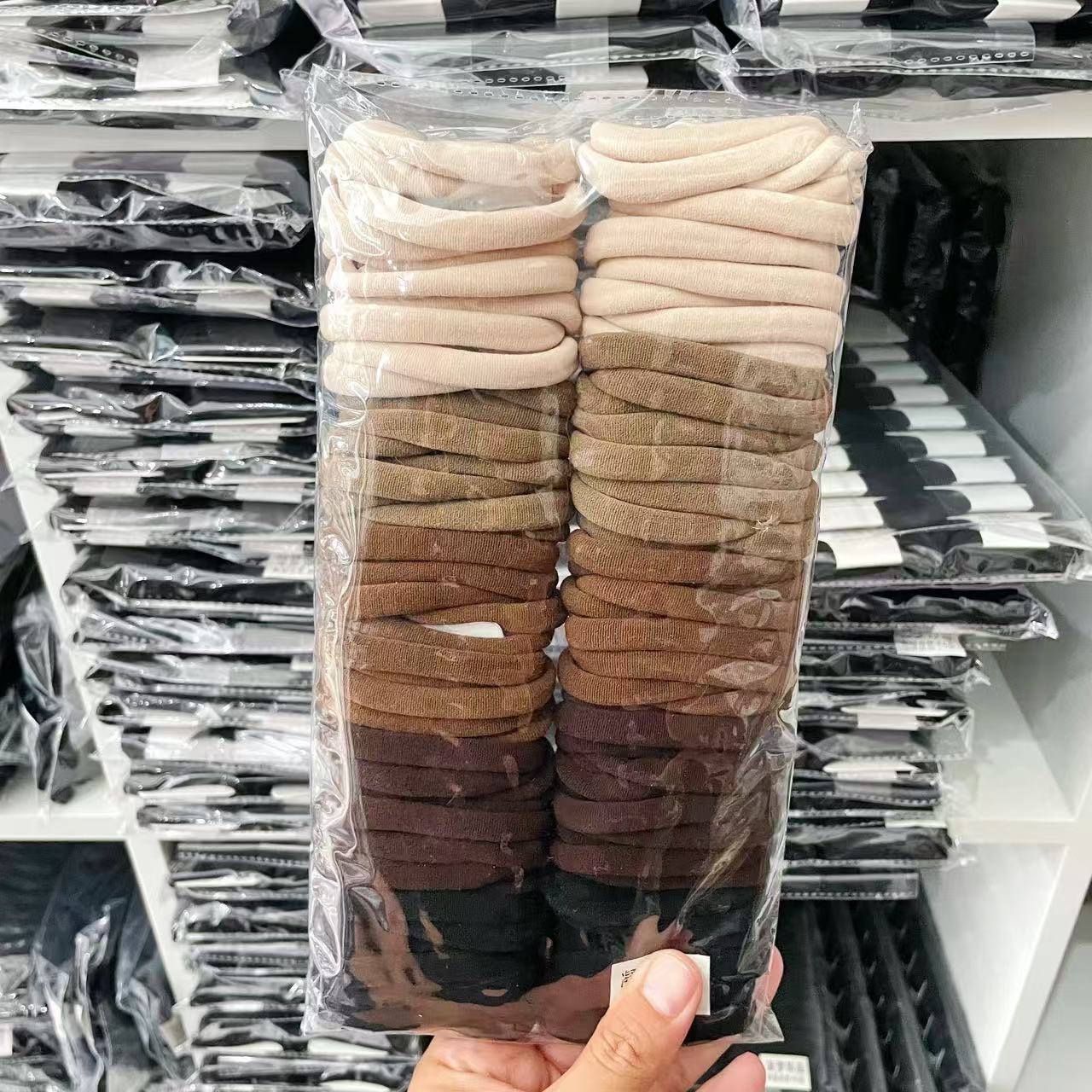 Dongdaemun, South Korea: High elasticity rubber band, nylon, high-quality hair rope, premium source, high ponytail headband, hair accessories wholesale Dongdaemun, South Korea: High elasticity rubber band, nylon, high-quality hair rope, premium source, high ponytail headband, hair accessories wholesale
