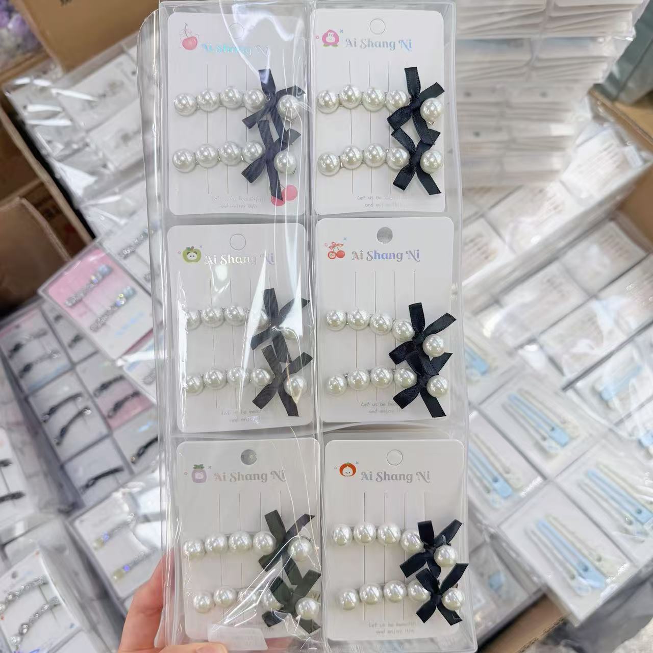 2026 New Korean Love Pearl Hair Clip Simple Style Girl Edge Clip Internet Red Side Hairpin Wholesale