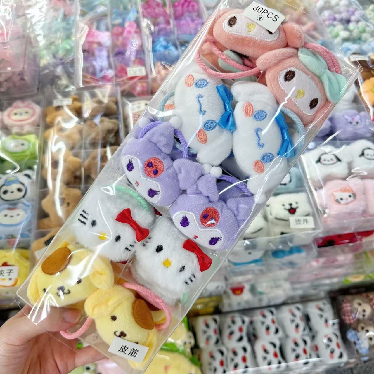 Plush doll hair clip, Sanrio duckbill clip, cute cartoon Kuromi hair clip, female side bangs, broken hair clip Plush doll hair clip, Sanrio duckbill clip, cute cartoon Kuromi hair clip, female side bangs, broken hair clip