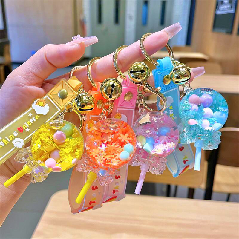 Cartoon oil flowing sand bottle acrylic keychain car keychain pendant keychain hanging accessories wholesale small gifts