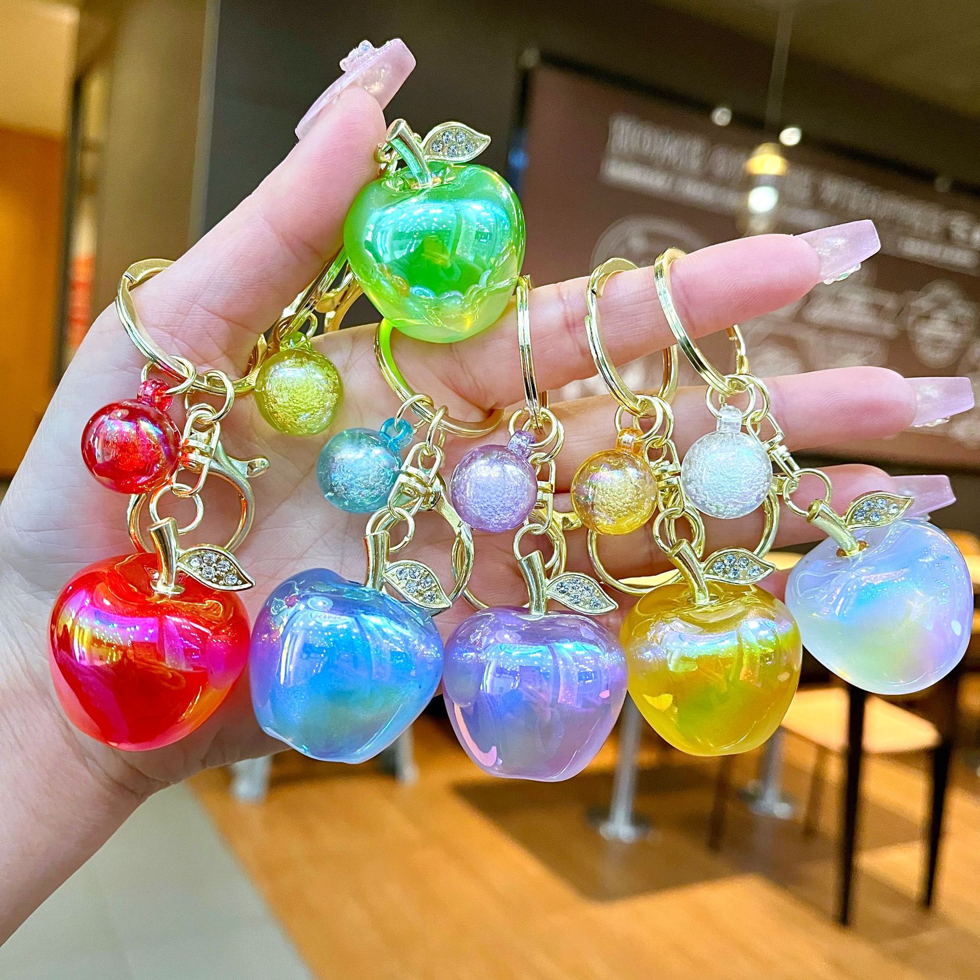 2026 Cross border New Product Creative Apple Keychain Exquisite Fashion Commuter Literary Fruit Bag Pendant Accessories