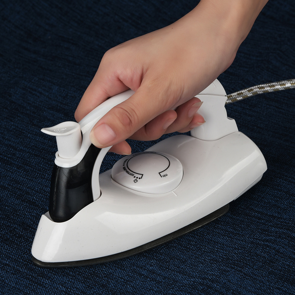 European standard folding travel steam electric iron, handheld household mini electric iron, small portable ironing machine