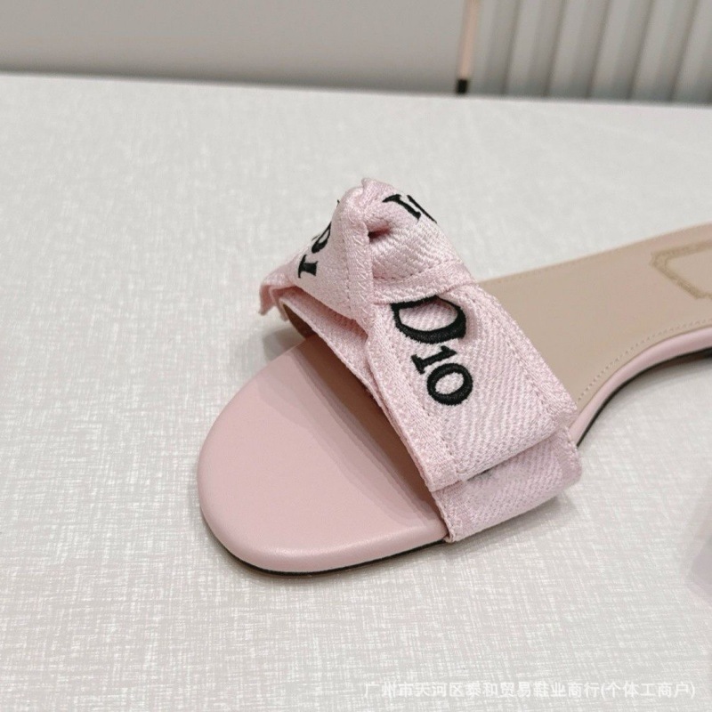Cross border foreign trade~2026 new women's shoes with letter bows, thick heels, and a single line for wearing slippers, flat bottomed beach sandals