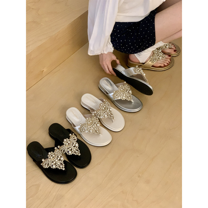 2026 Slope Heel Beach Sandals Women's Summer Outerwear High End Handmade Beaded Toe Flip flops Low Heel Sandals