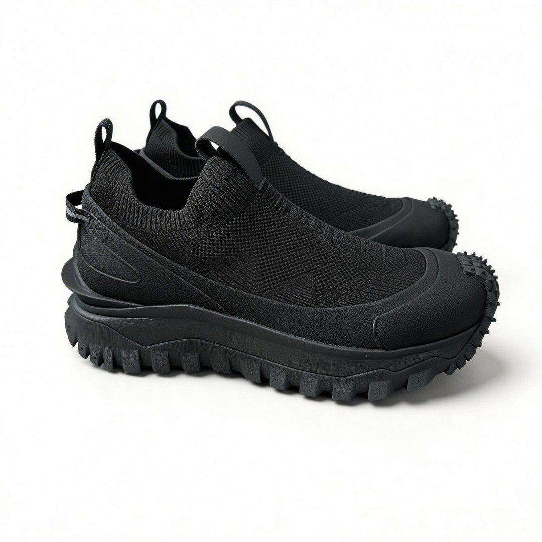 2026 Summer New Men's Shoes Flyknit Men's Shoes Round Head Sleeve Anti slip Outdoor Shoes Youth Casual Shoes