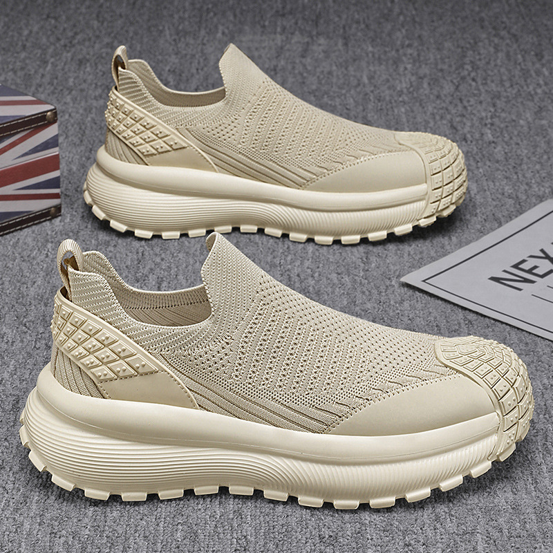 2025 men's casual style breathable fly woven mesh thin men's single shoes for teenagers to step on, dad's versatile shoes