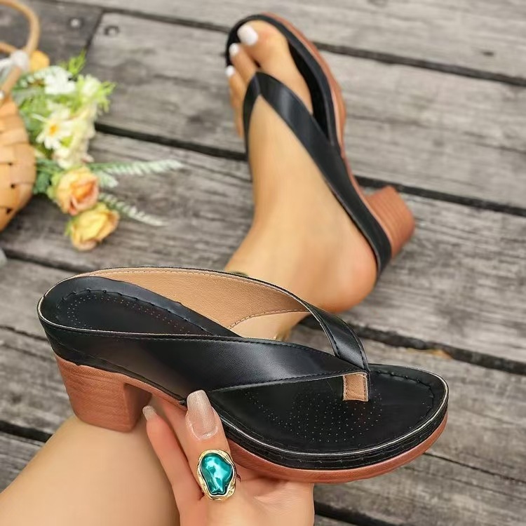 2025 Foreign Trade Summer New Women's Slope Heel Thick Bottom Slippers Cross border Large Size Claw Toe Thick Heel Round Head Slope Heel Slippers