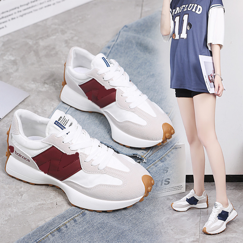 Little waist dad's shoes for women in spring and summer 2025 new items, internet famous thick soled student casual shoes, breathable sports Forrest Gump shoes for women