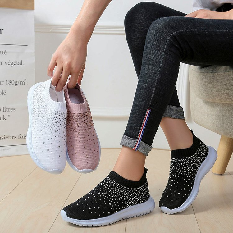 2025 New Foreign Trade Leisure Breathable Water Diamond Running Shoes Large Size Flyknit Shoes Mesh Women's Trendy Sports Shoes