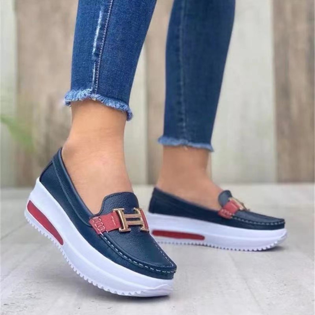 Foreign trade plus size thick soled women's shoes, 2025 new casual single shoes, women's metal buckle, one foot lazy shoes, Le Fu shoes