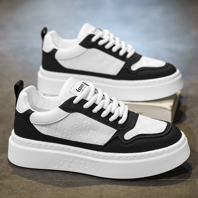 2026 Spring New Trendy Brand Versatile Niche Original Printed Board Shoes for Youth Sports Height Increase McQueen White Shoes