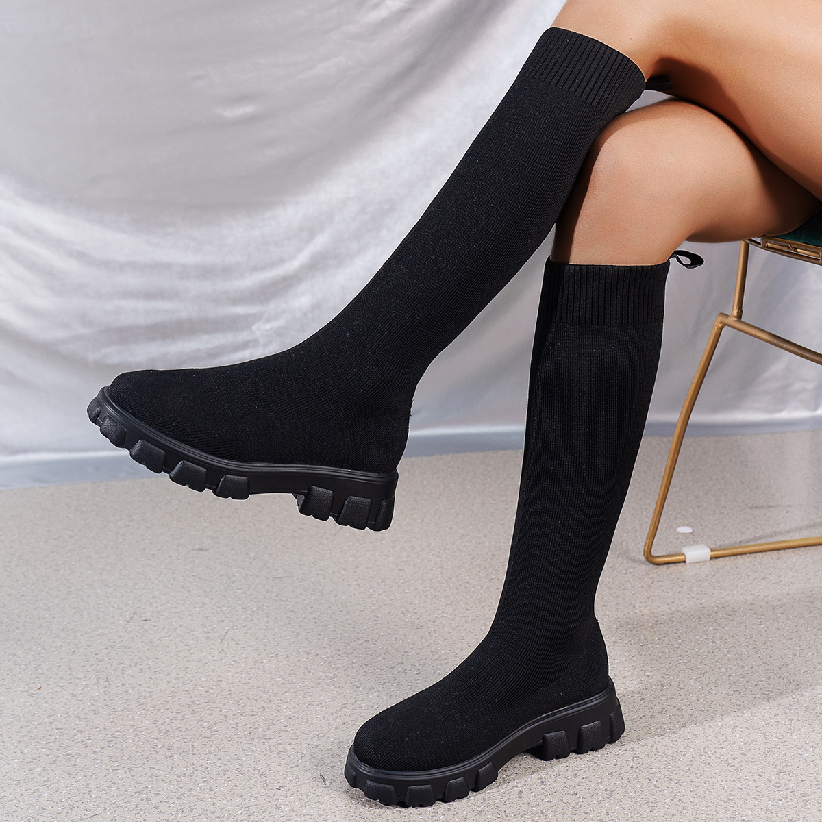 Autumn and winter new European and American fashion plus size women's boots, midsole elastic fly woven socks boots, sponge cake thick sole, in stock Martin boots
