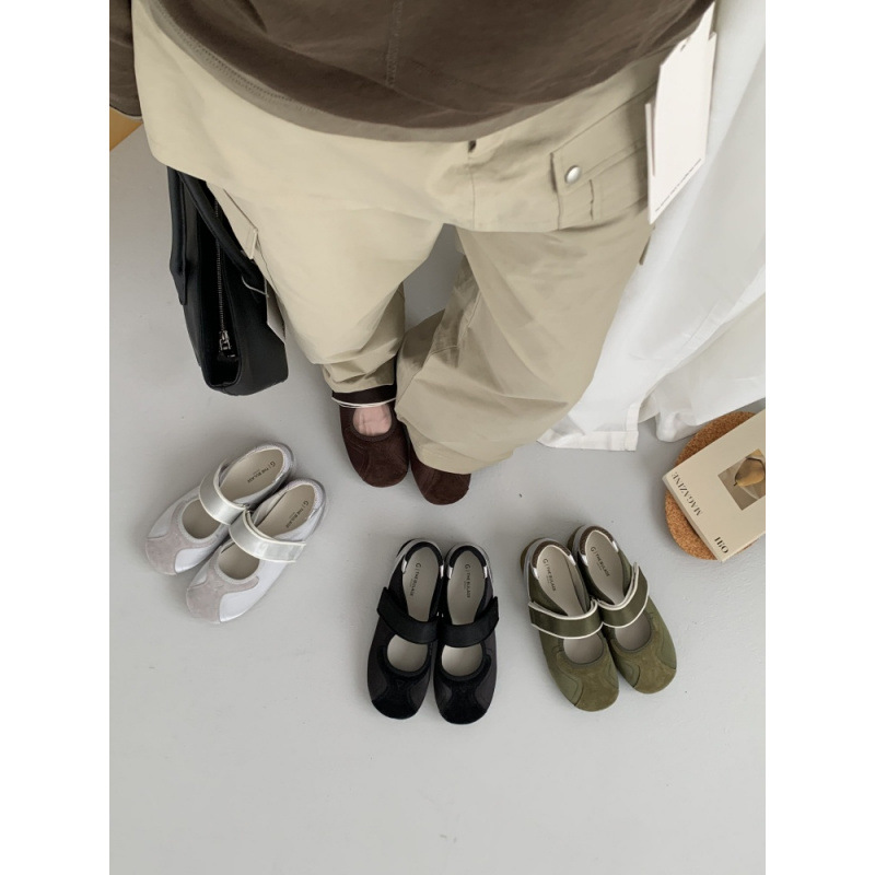 New matte leather 2.5CM flat bottomed casual ballet style single shoe 26 autumn Korean style Velcro Le Fu De training single shoe