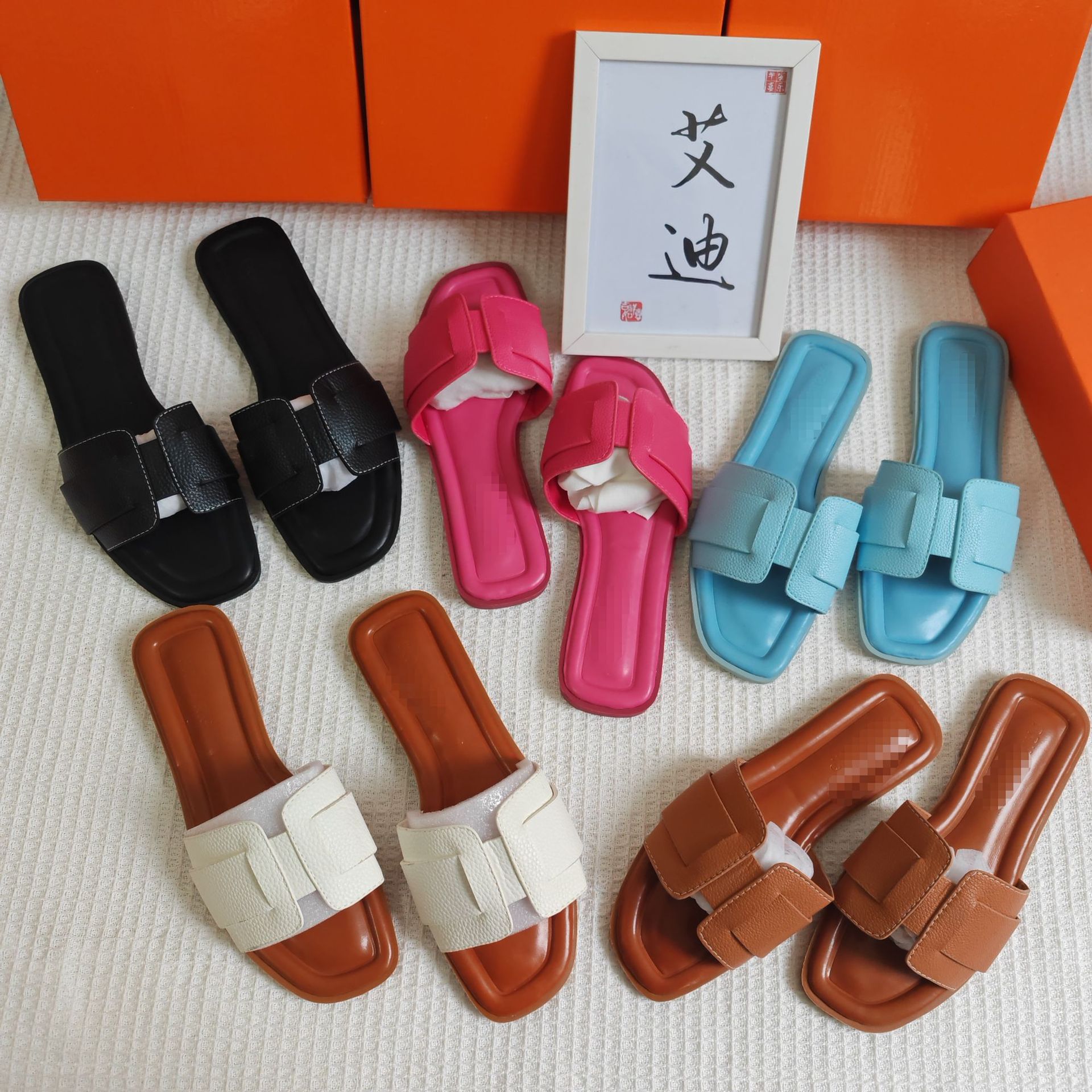 New popular foreign trade casual and versatile women's flat slippers and slippers wholesale Ladies flats shoes